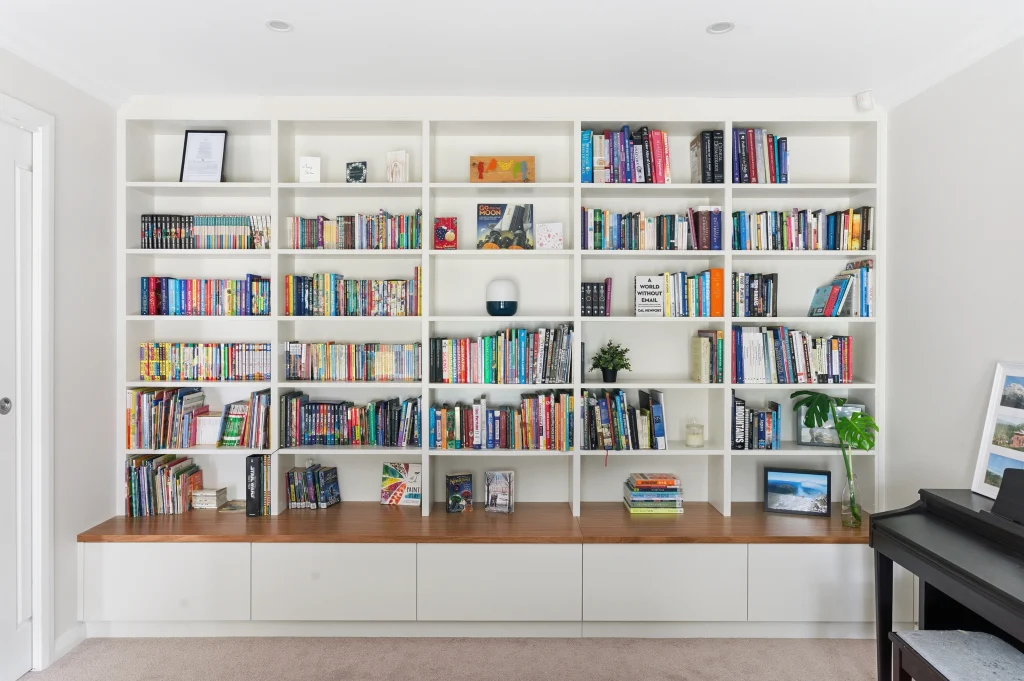 Belair Bookshelves - Custom Joinery