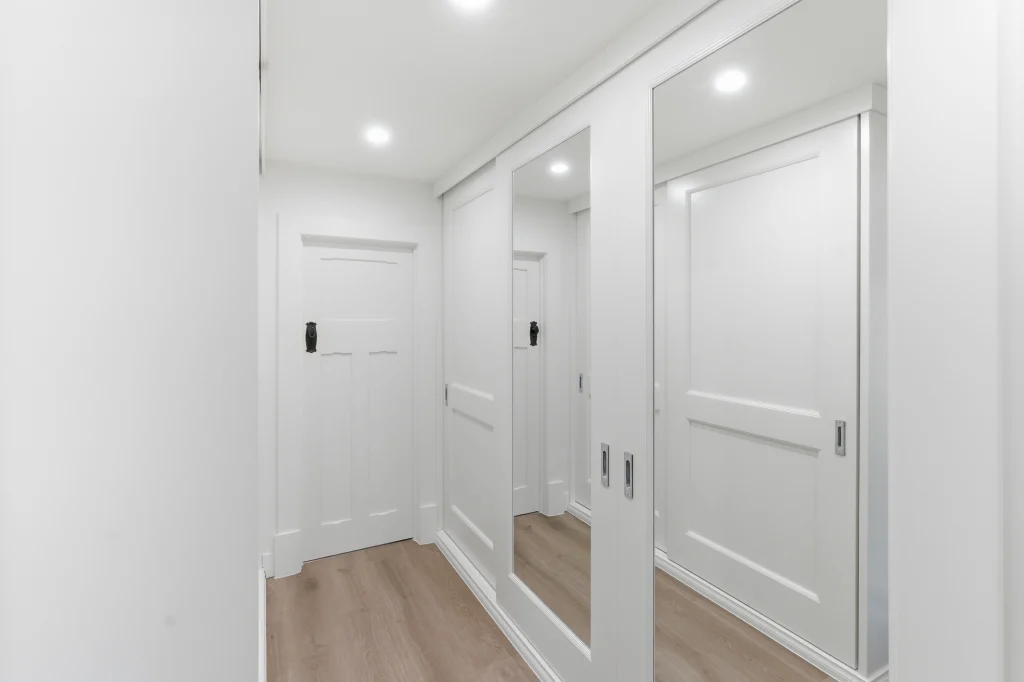 Underdale Sliding Door Wardrobe